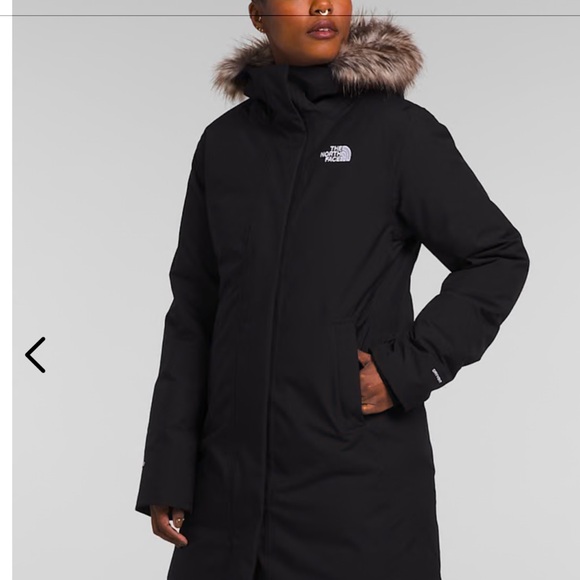 The North Face women’s Arcric Parka -Large in ANTELOPE TAN- excellent condition - Picture 11 of 11